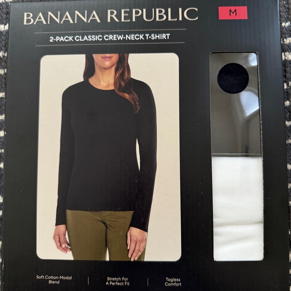 Banana Republic crewneck T-shirt